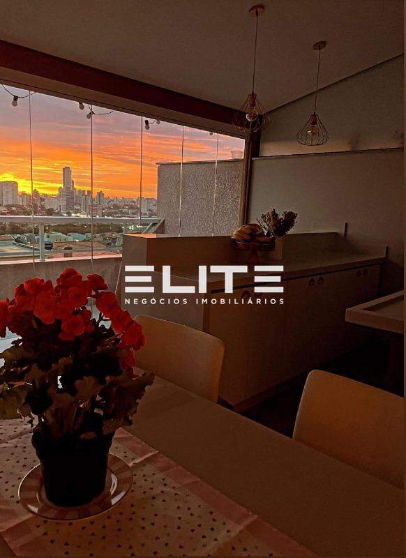 Apartamento à venda no Jardim Stella: 