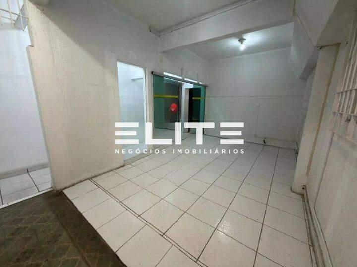 Casa comercial para aluguel no Centro: 