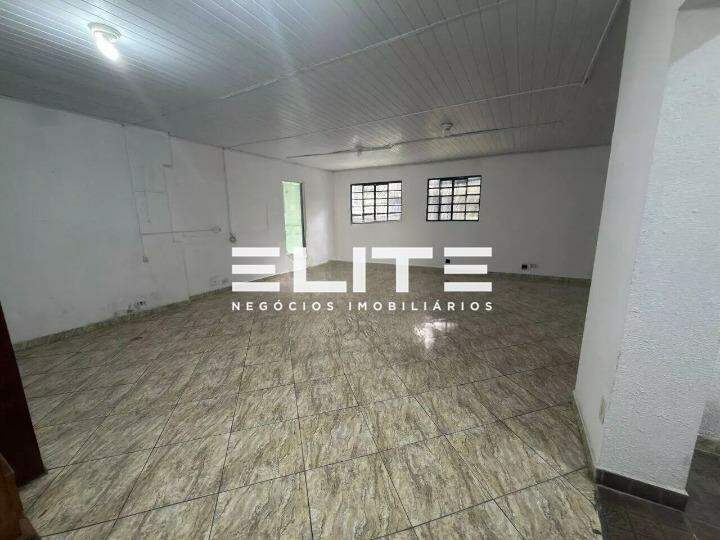 Casa comercial para aluguel no Centro: 