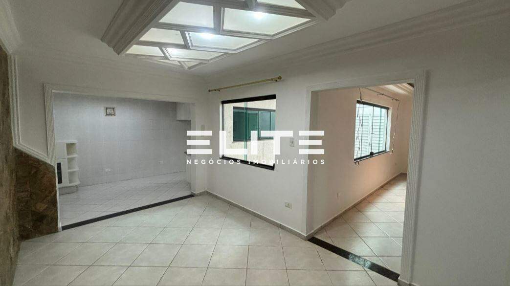 Casa para aluguel no Campestre: 
