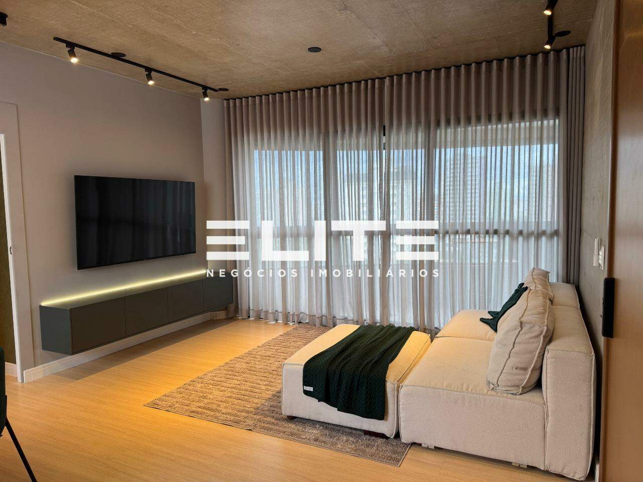 Apartamento para aluguel no Jardim: 