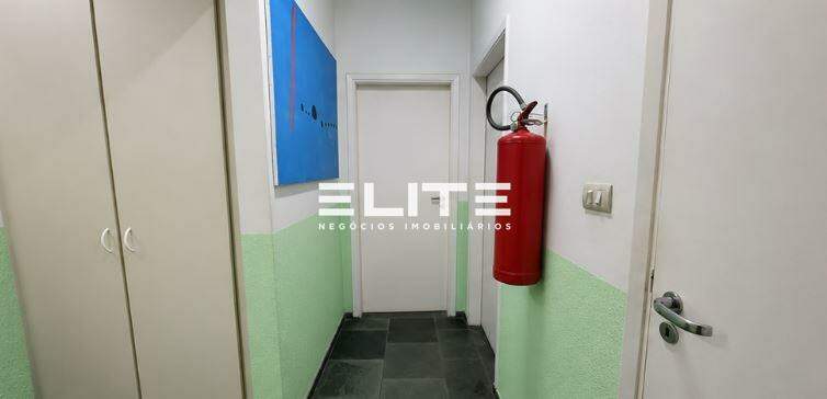 Casa comercial para aluguel no Jardim: 