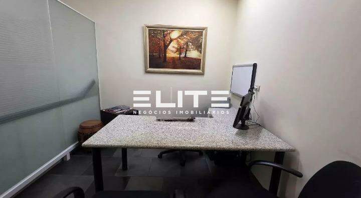 Casa comercial para aluguel no Jardim: 