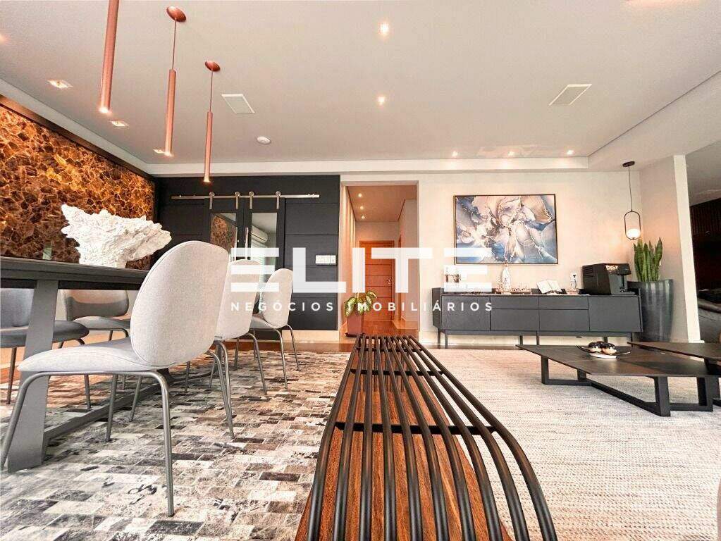 Apartamento para aluguel no Jardim: 