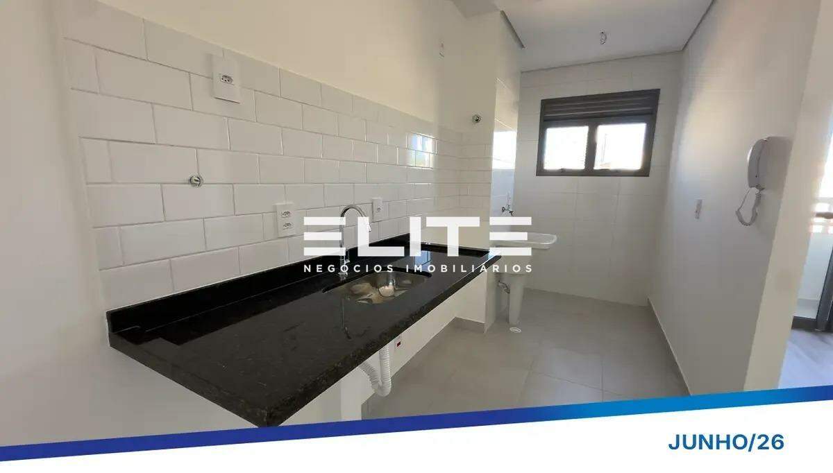 Apartamento para aluguel no Bangú: 