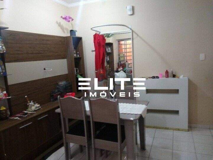 Sobrado à venda no Vila Bastos: 