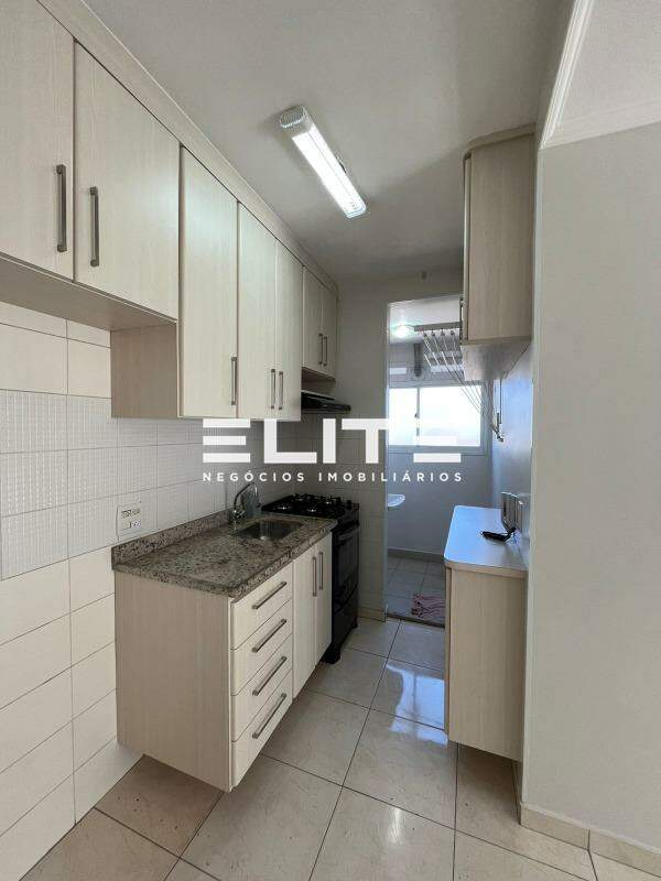 Apartamento para aluguel no Vila Alzira: 