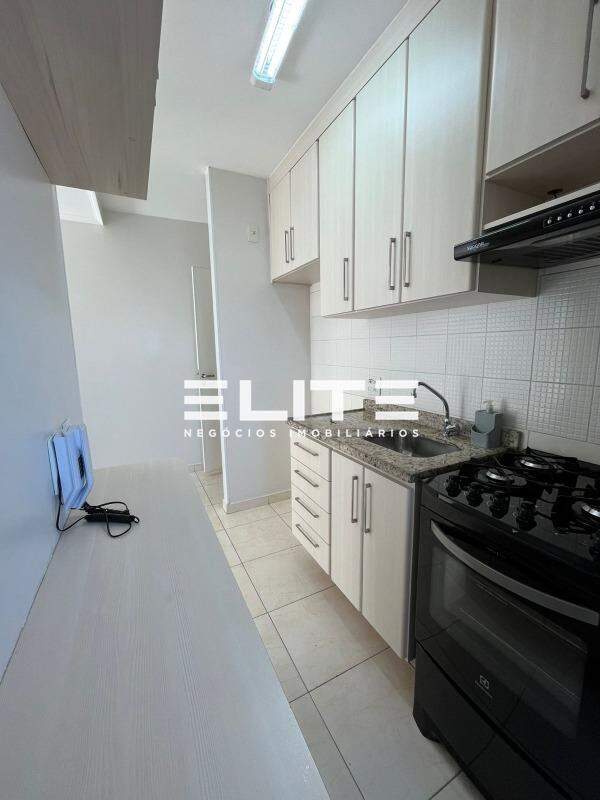 Apartamento para aluguel no Vila Alzira: 