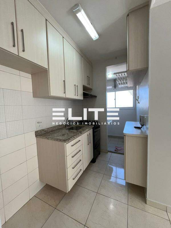 Apartamento para aluguel no Vila Alzira: 