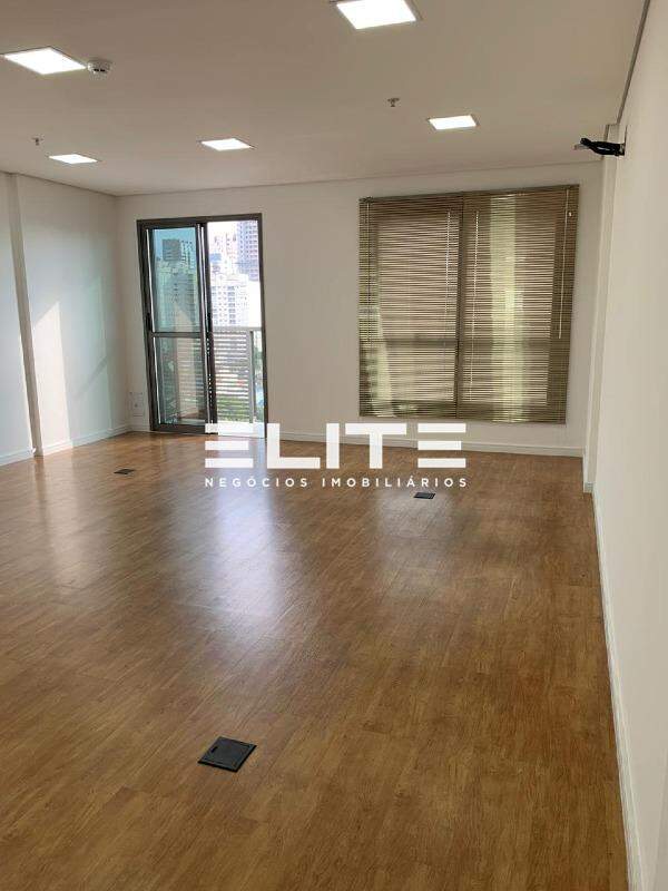 Sala para aluguel no Jardim: 