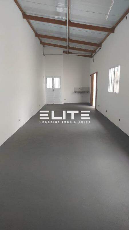 Casa comercial para aluguel no Centro: 