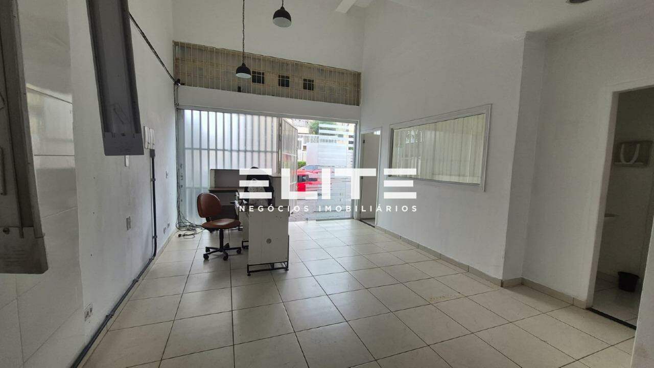Salão para aluguel no Vila Bastos: 