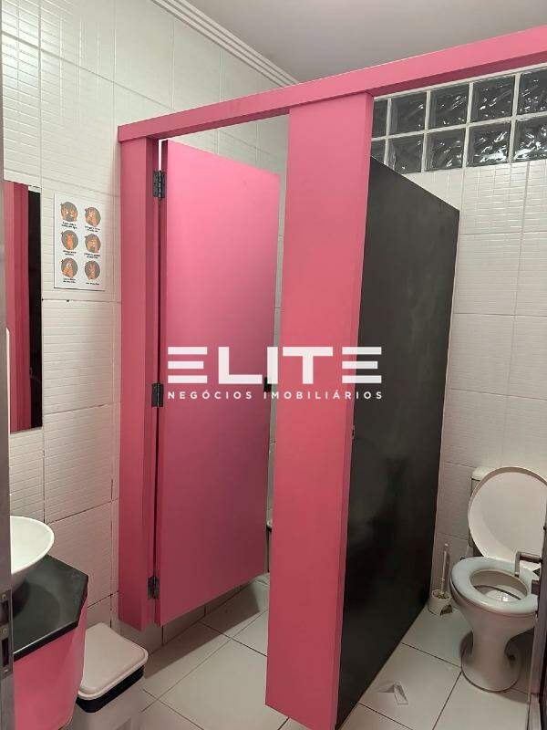 Sala para aluguel no Casa Branca: 
