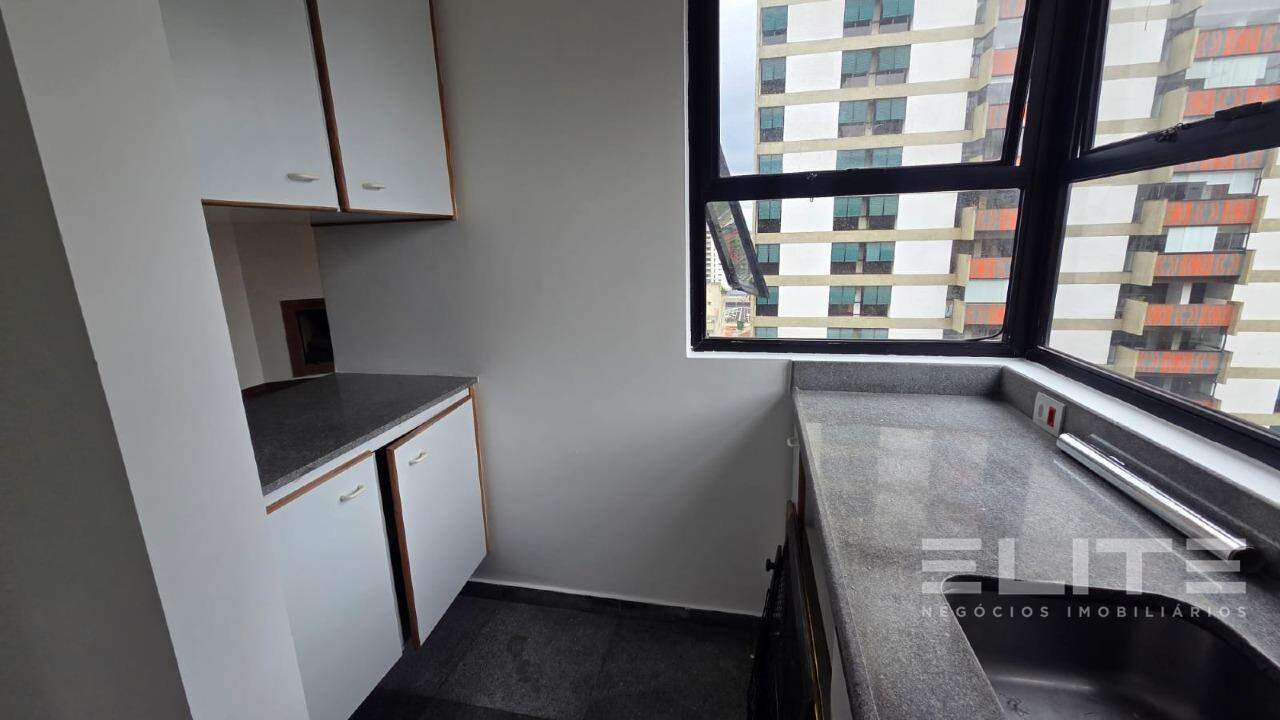 Apartamento para aluguel no Jardim: 