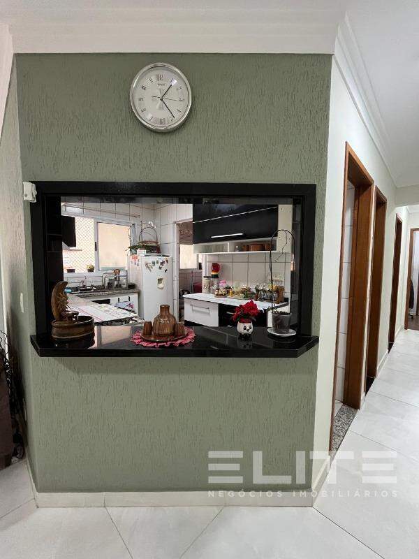 Apartamento para aluguel no Oswaldo Cruz : 