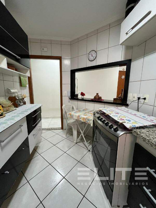 Apartamento para aluguel no Oswaldo Cruz : 