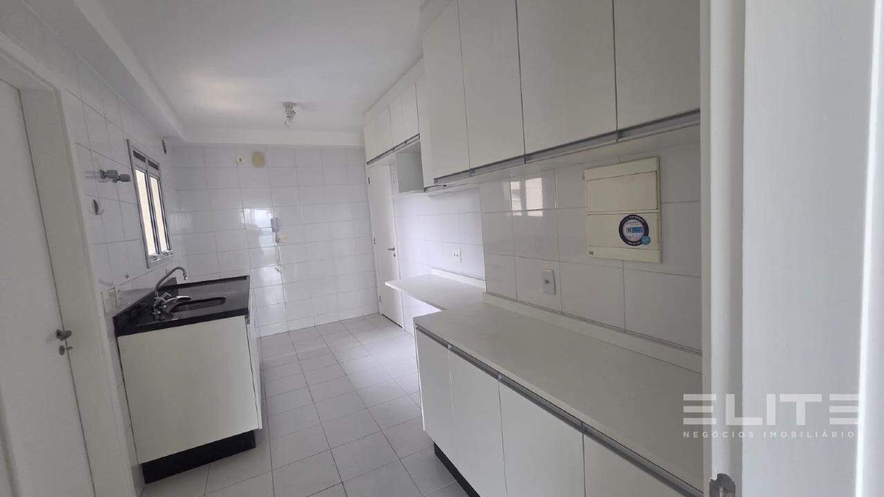 Apartamento para aluguel no Jardim: 