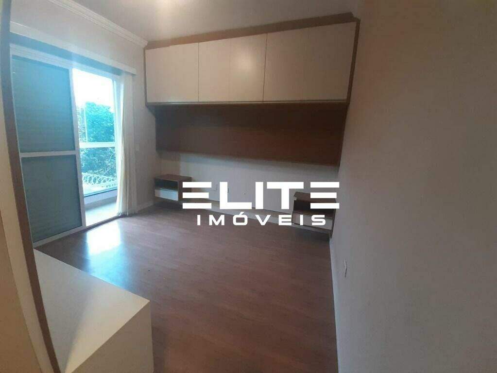Apartamento à venda no Vila Eldízia: 