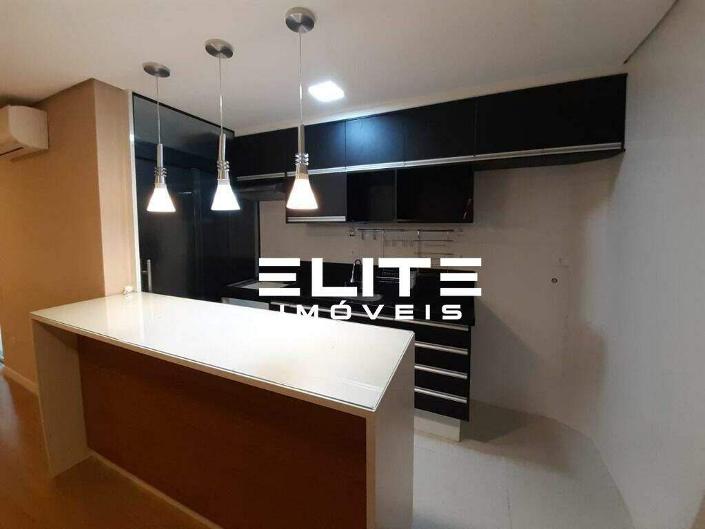 Apartamento à venda no Vila Eldízia: 