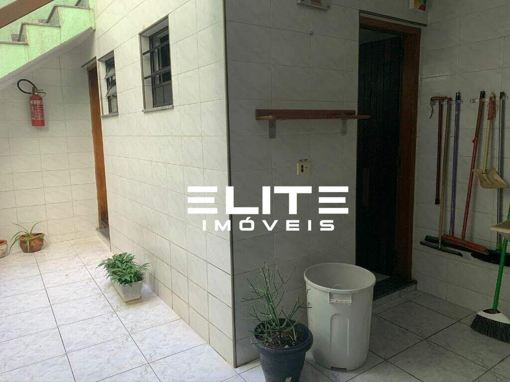 Sobrado à venda no Vila Helena: 