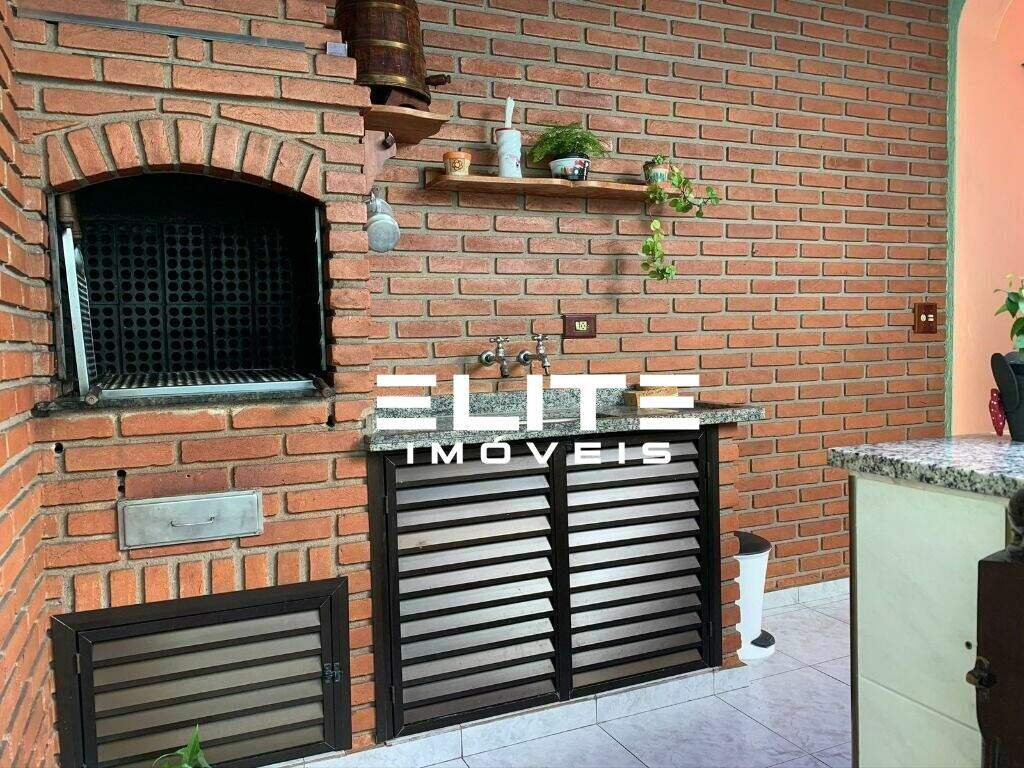 Sobrado à venda no Vila Helena: 