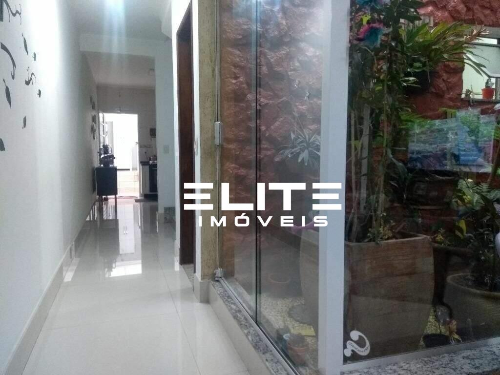 Sobrado à venda no Vila Guiomar: 