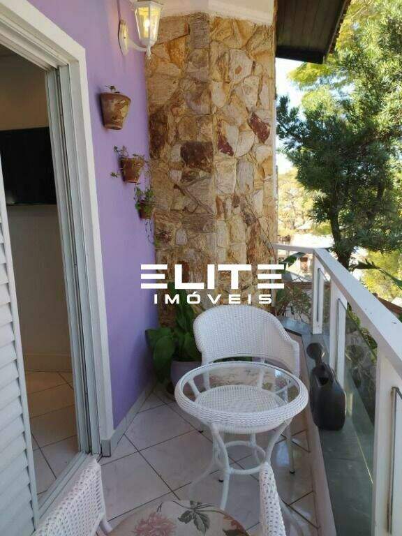 Sobrado à venda no Vila Valparaíso: 