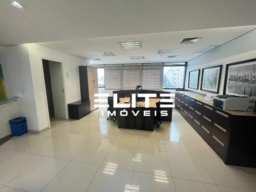 Sala à venda no Centro: 