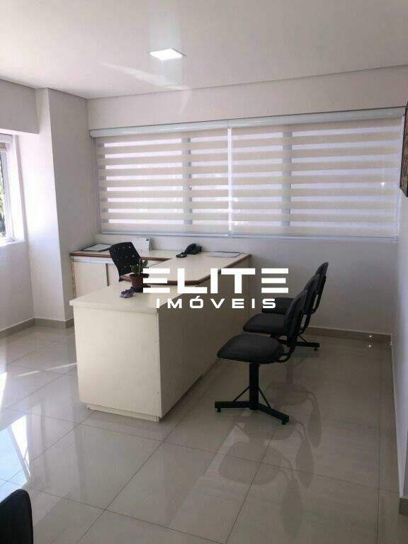 Sala à venda no Centro: 