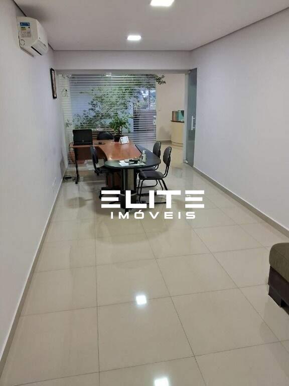 Sala à venda no Centro: 