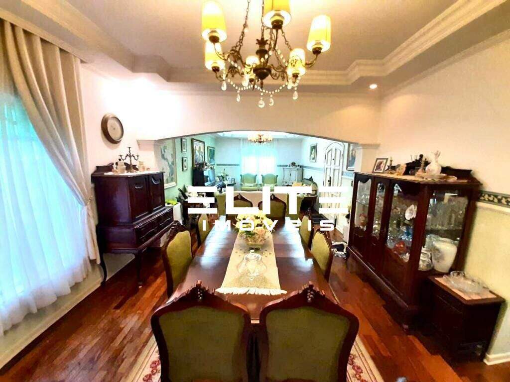 Sobrado à venda no Campestre: 