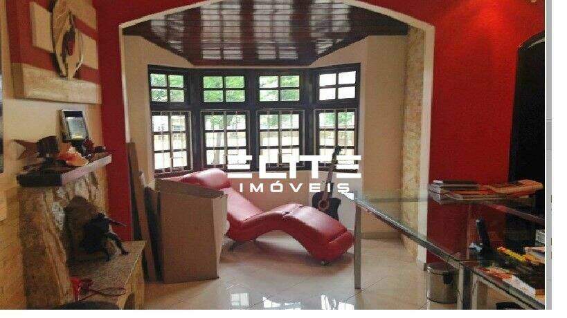 Sobrado à venda no Vila Helena: 