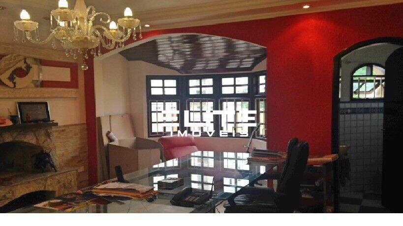 Sobrado à venda no Vila Helena: 