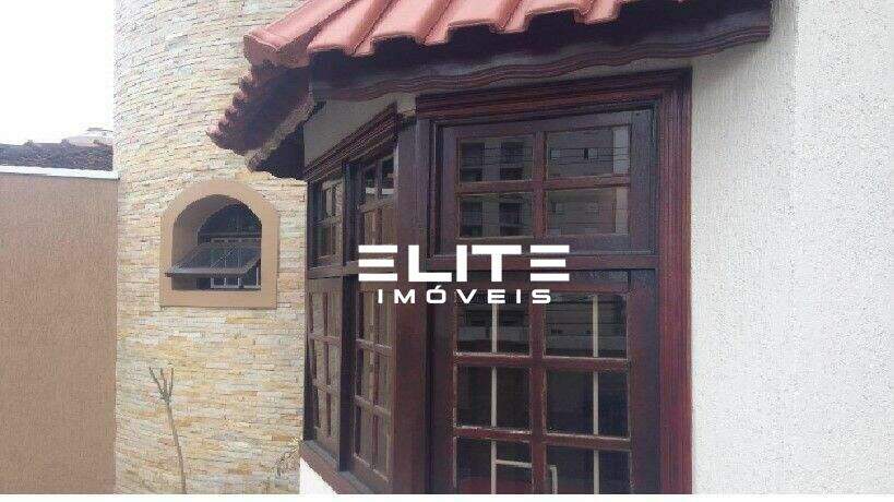 Sobrado à venda no Vila Helena: 