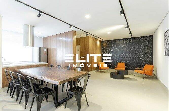 Apartamento à venda no Centro: Espaço Gourmet