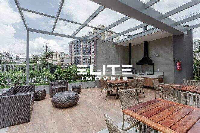 Apartamento à venda no Centro: Churrasqueira e forno de Pizza