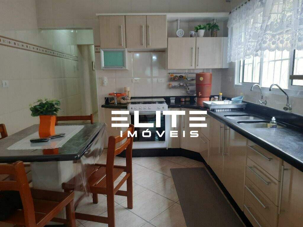 Casa à venda no Campestre: 