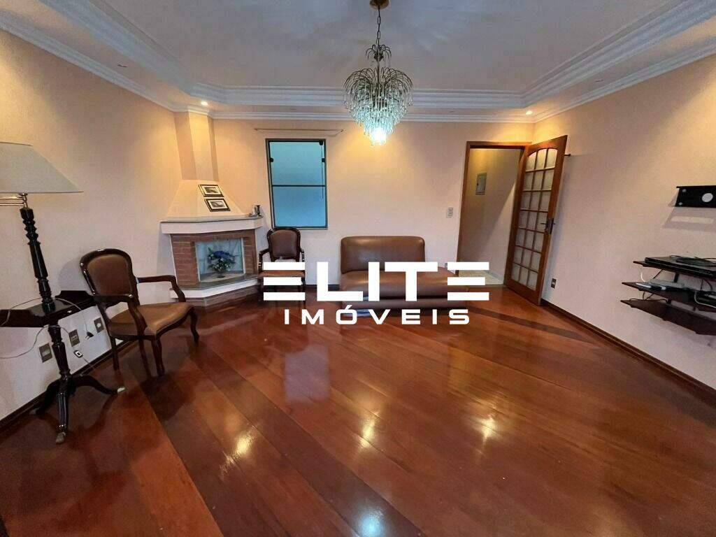 Sobrado à venda no Jardim Palermo: 