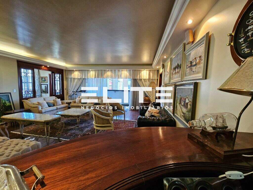 Apartamento à venda no Jardim: 