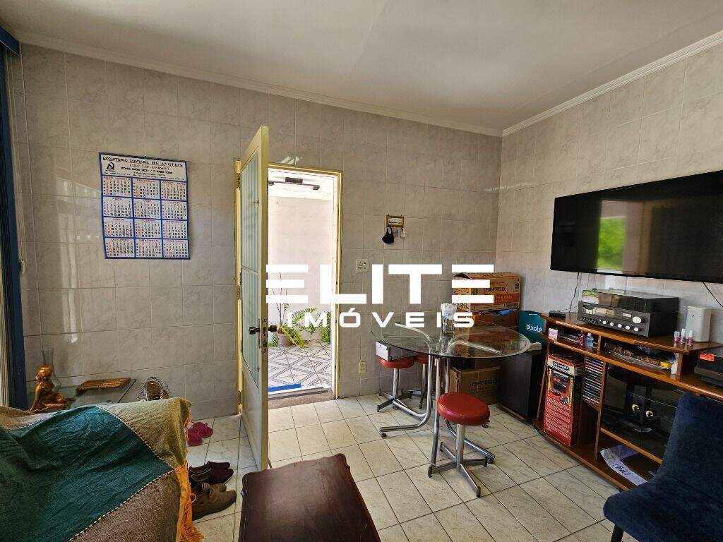 Casa à venda no Vila Scarpelli: 