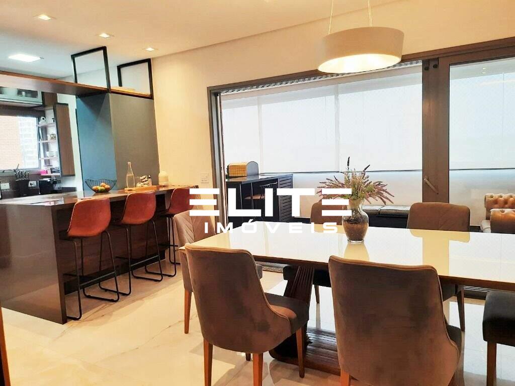 Apartamento à venda no Bairro Jardim: 