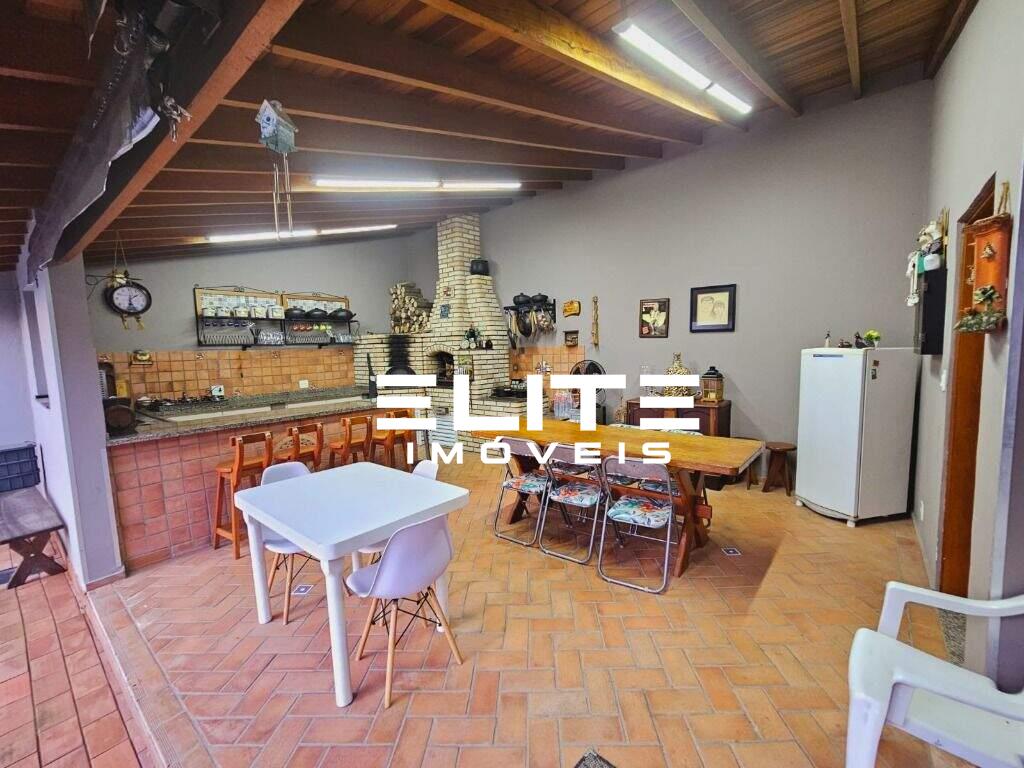 Casa à venda no Vila Eldízia: 