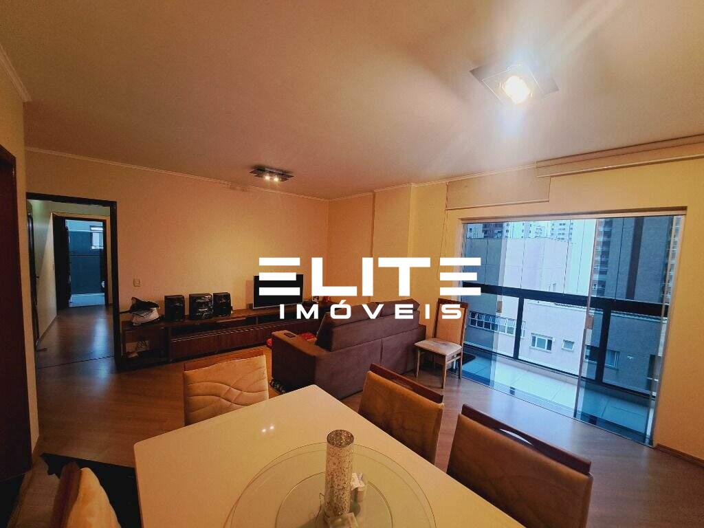 Apartamento à venda no Vila Bastos: 