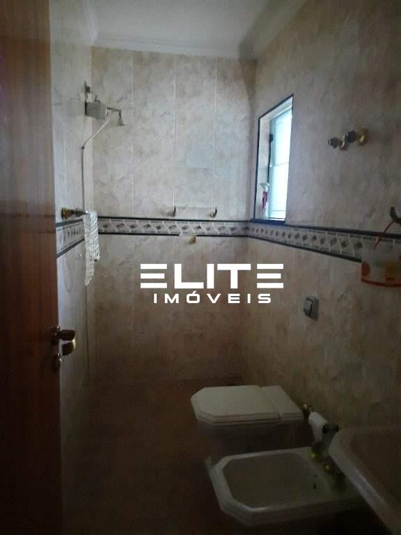 Sobrado à venda no Bairro Jardim: 