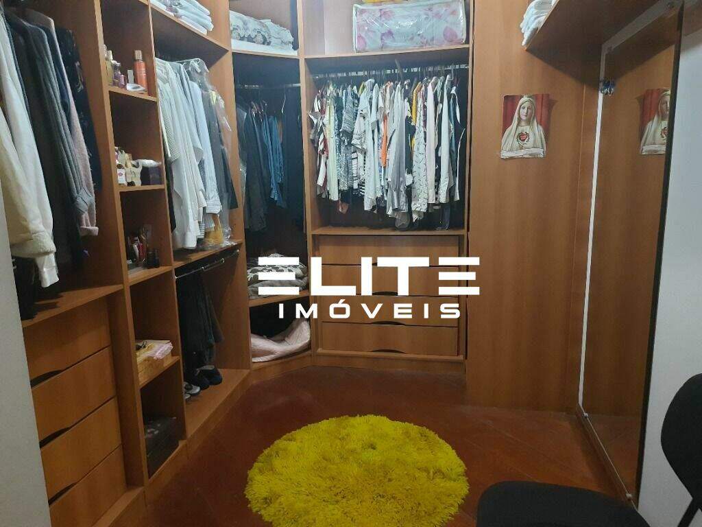 Sobrado à venda no Bairro Jardim: 