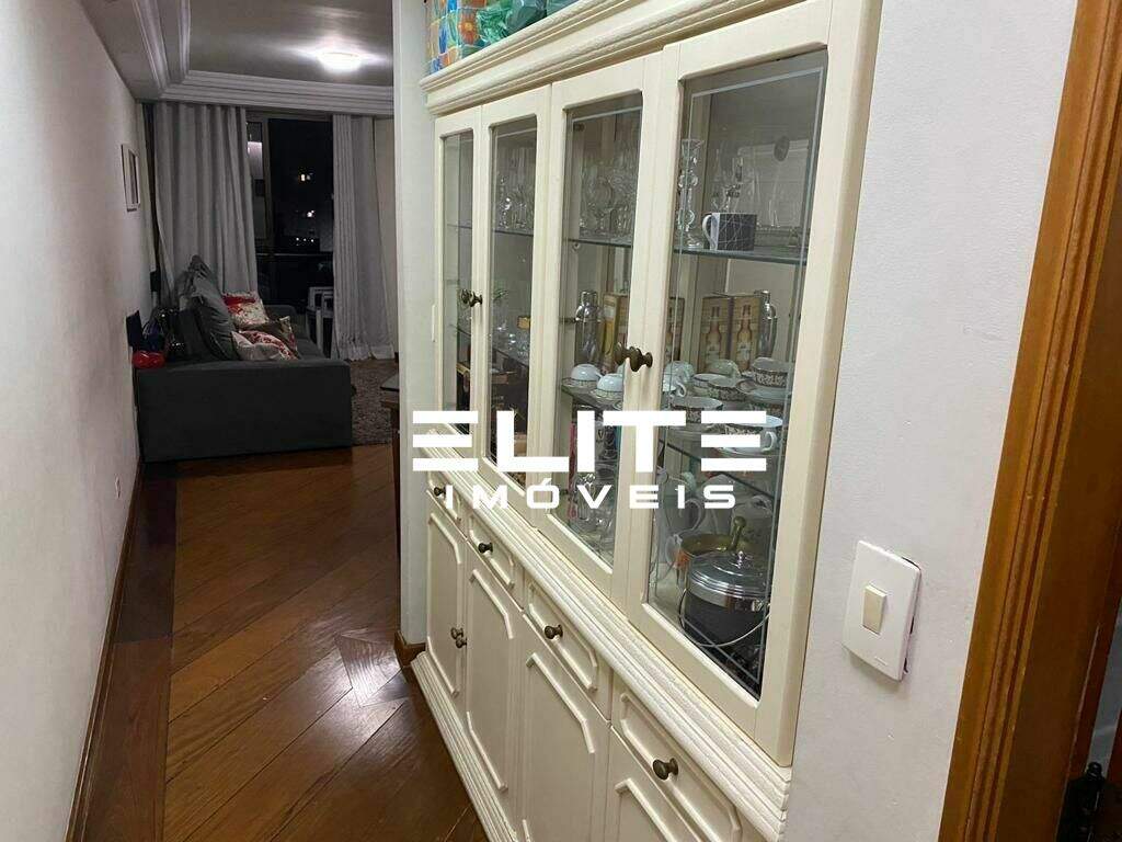 Apartamento à venda no Vila Alzira: 