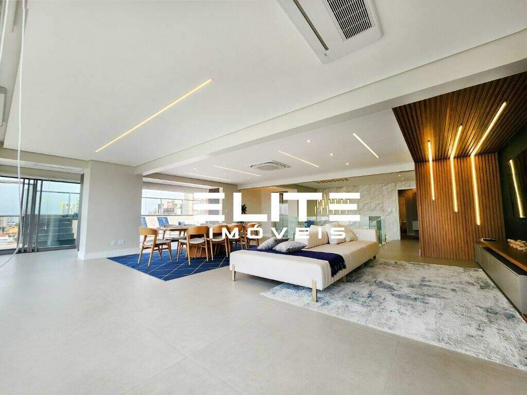 Cobertura à venda no Bairro Jardim: 