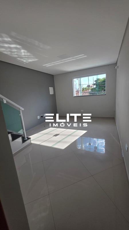 Sobrado à venda no Campestre: 