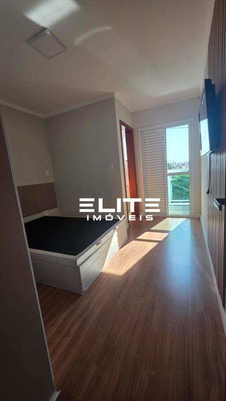 Sobrado à venda no Campestre: 