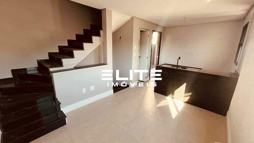 Sobrado à venda no Vila Alzira: 